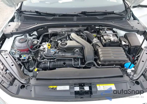 2025 Volkswagen Jetta 1.5T Se from USA, damaged, VIN 3VW7X7BU1SM102603